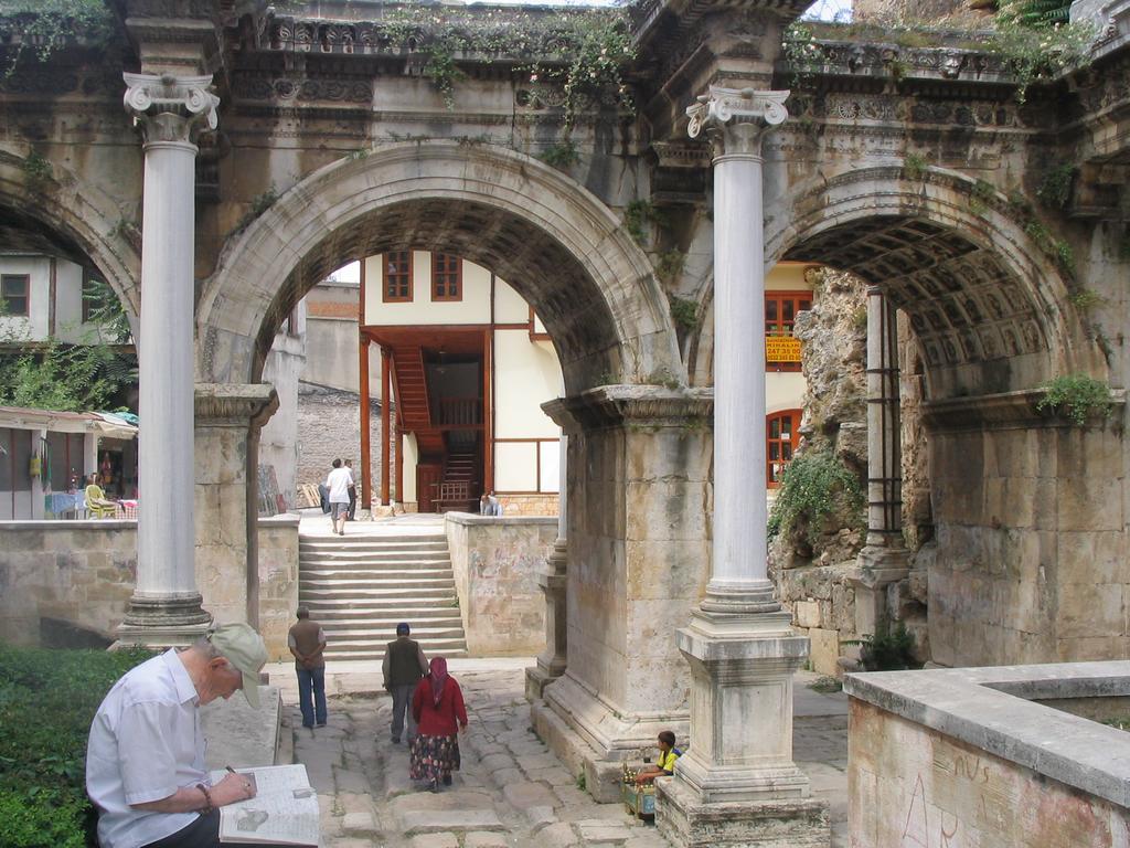 Ersoy Efe Pansiyon Aparthotel Antalya Exterior foto